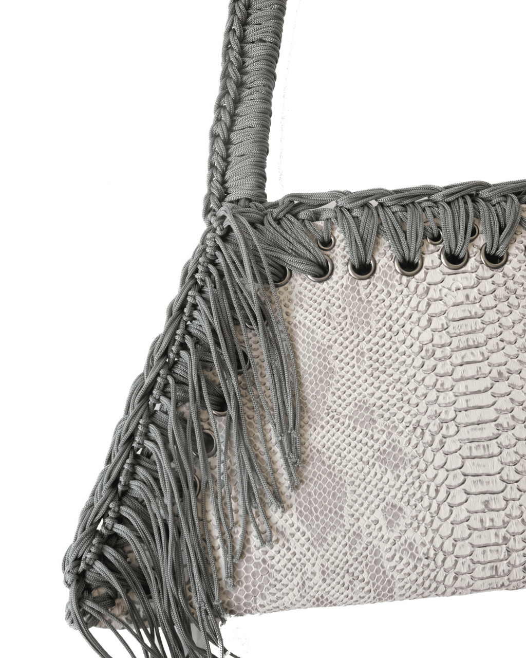 dettaglio borsa all'uncinetto fatta a mano modello MORGANA silver viper, similpelle stampata pitone e occhielli in ottone - MUSUBI