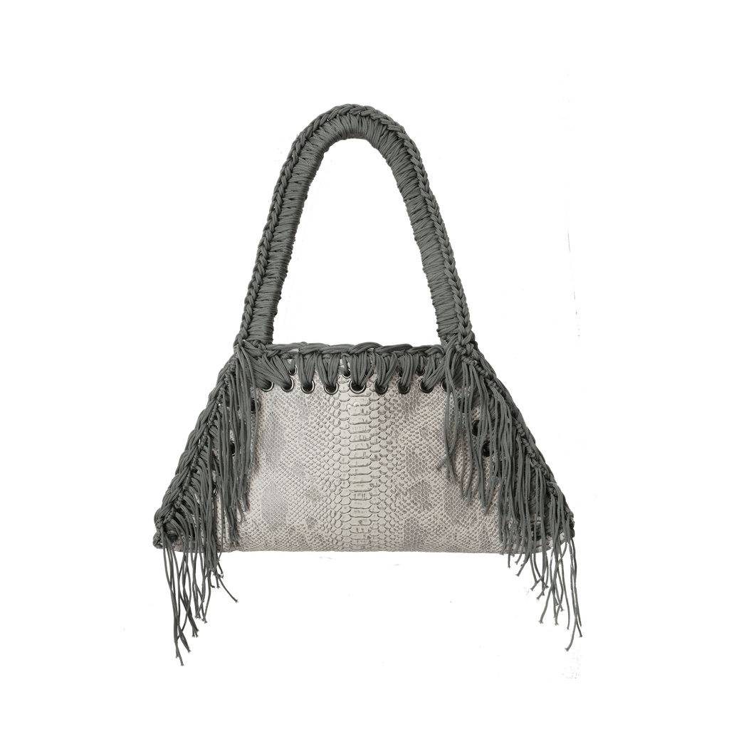 fronte borsa all'uncinetto fatta a mano modello MORGANA silver viper con frange laterali, similpelle stampata pitone - MUSUBI